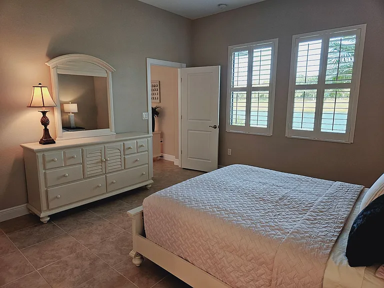 10468 Crooked Creek Dr — Photo 28
