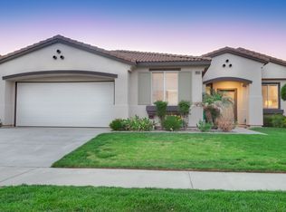 10950 Brisbane Ct, Fontana, CA 92337