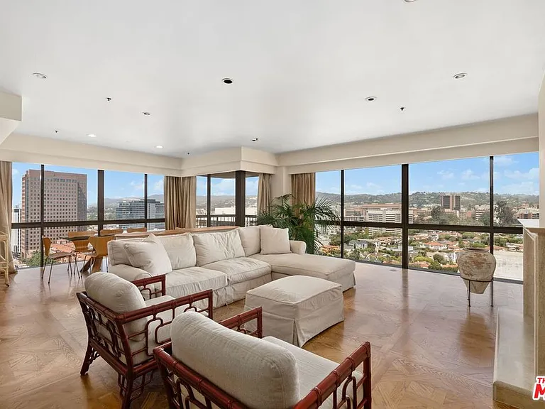 10750 Wilshire Blvd #1501 — Photo 5