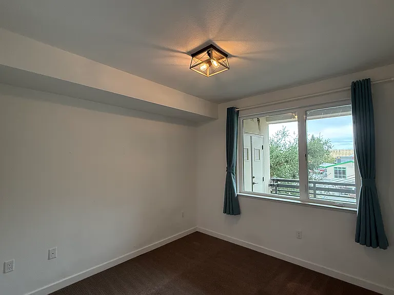 400 El Camino Real #318 — Photo 9