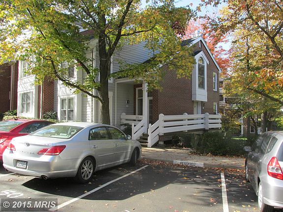 2nd image of 3152 N Covewood Ct