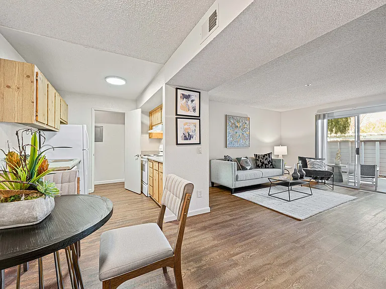 Country Brook Rental Condos — Photo 41