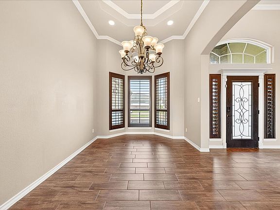 5th image of 2417 Badlands Dr