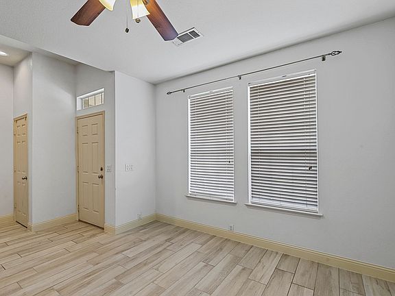 3rd image of 2740 Olympic Park Dr