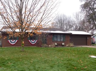 5596 Susan Ave, Kalamazoo, MI 49048