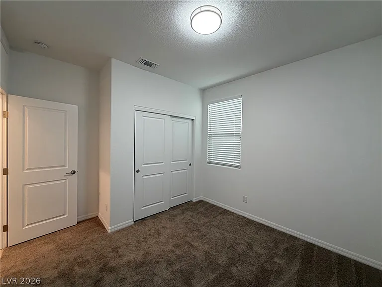 5925 Obsidian Sky Ave — Photo 4