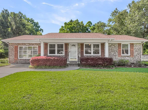 123 Wessex Dr, Goose Creek, SC 29445