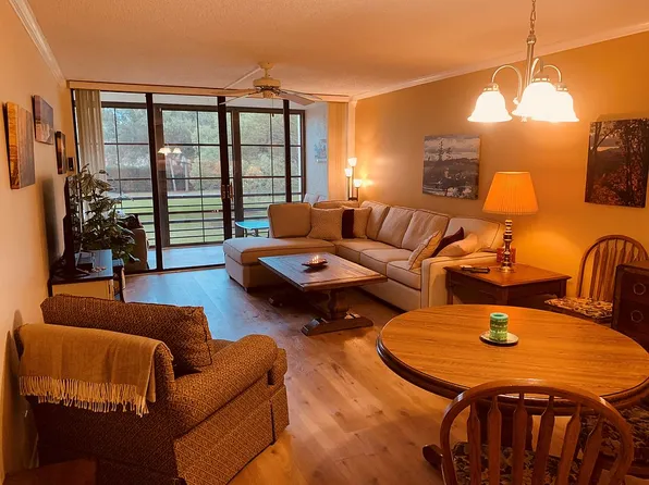 14255 Rosemary Ln APT 8207, Largo, FL 33774