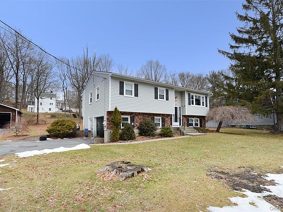2nd image of 130 Spring Street