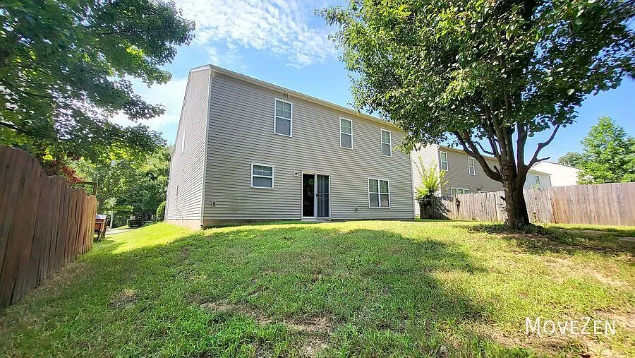 4435 Stonewall Dr Raleigh NC 27604 Modern Home, Amazing Location and Community — Photo 3