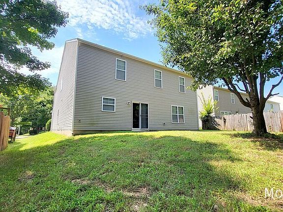 3rd image of 4435 Stonewall Dr