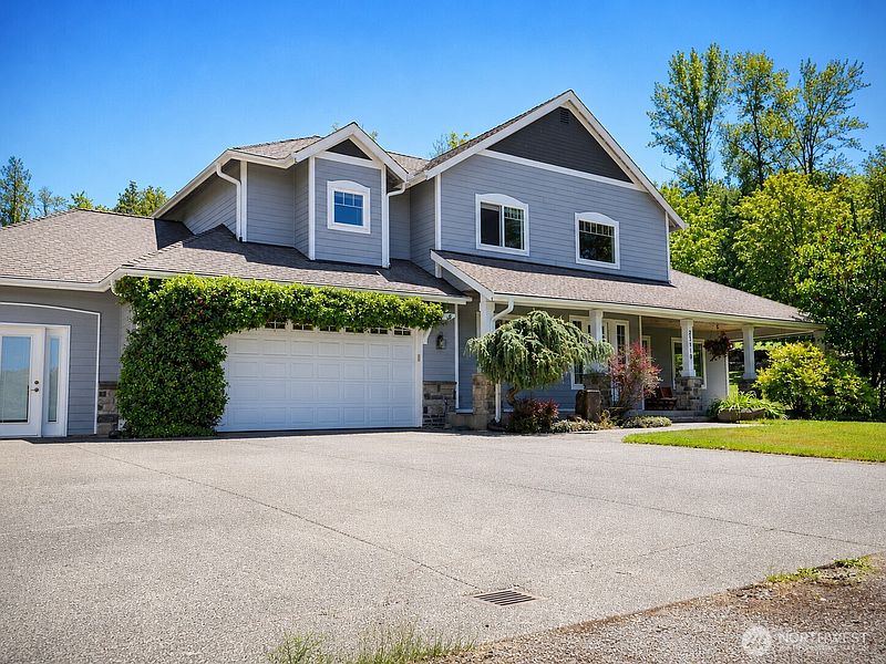 3rd image of 23119 110th Avenue E