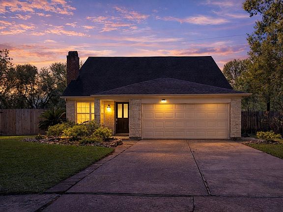 2nd image of 7019 Sandy Knolls Dr