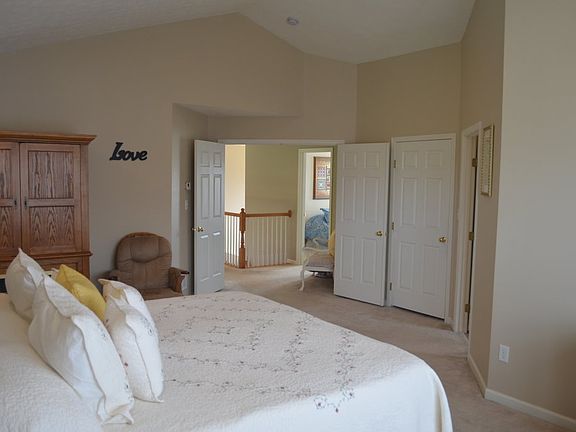 4th image of 1546 Middle Park Dr