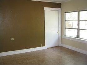 3rd image of 2646 Central Ave