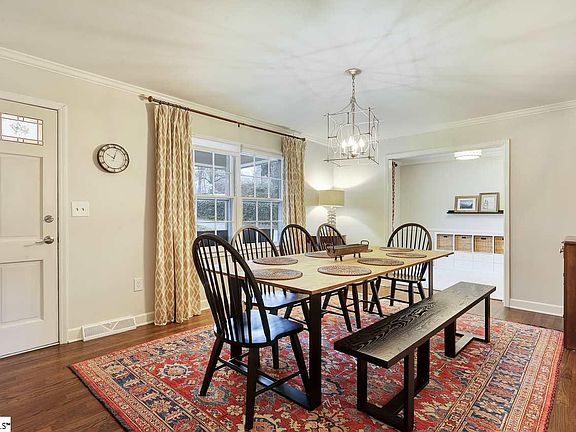 5th image of 311 Havenhurst Dr