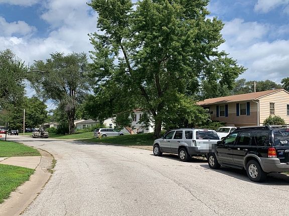 5th image of 15331 Fuller Ave