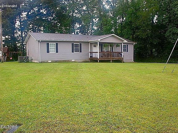 4th image of 203 Heidel Cir