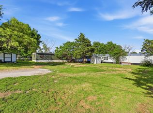 316 Summit Dr, Springtown, TX 76082
