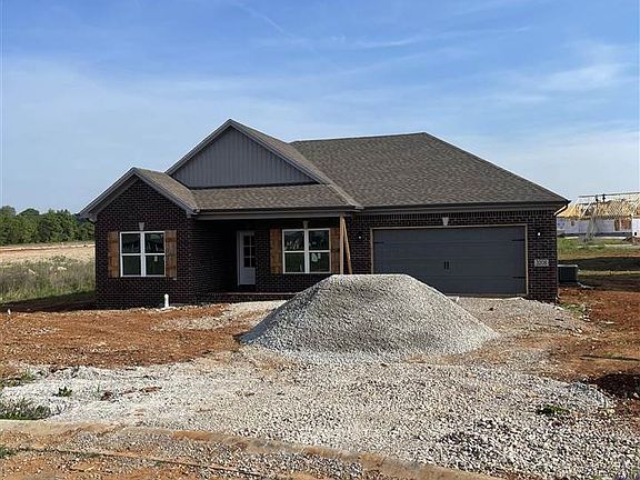 2nd image of 3208 Acorn Ct