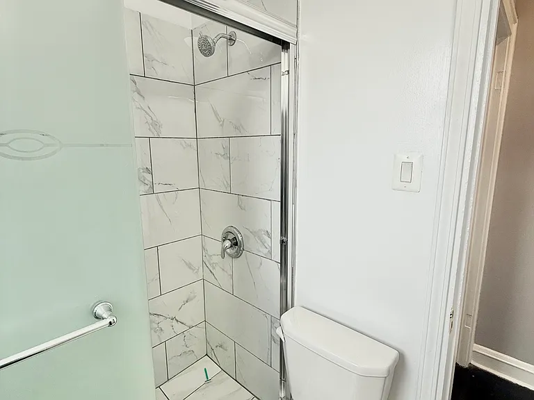 2206 W Rosemont Ave #3 — Photo 9