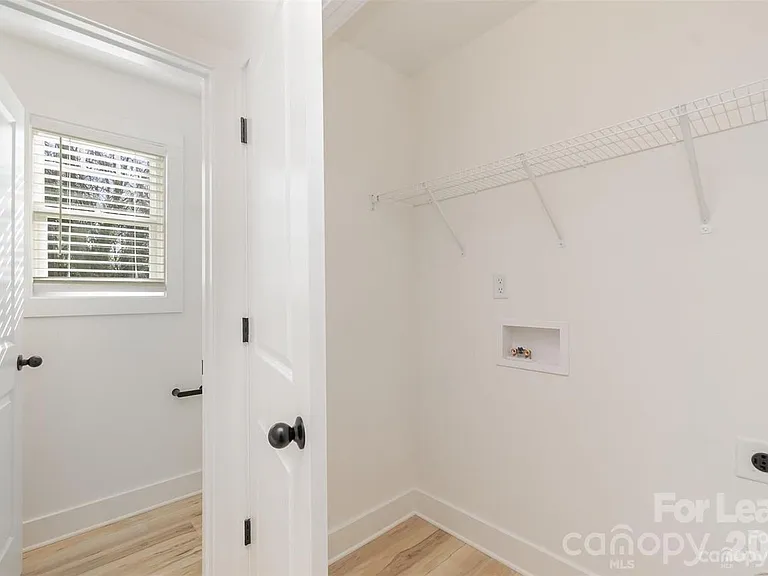 195 Vee Ave SW — Photo 7