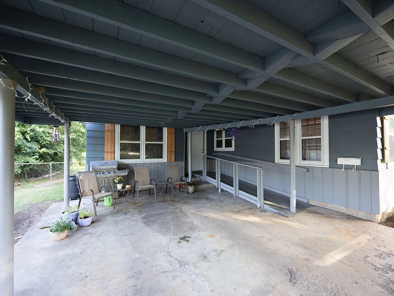 4 bed, 1600 sqft, $1,250 — Photo 3