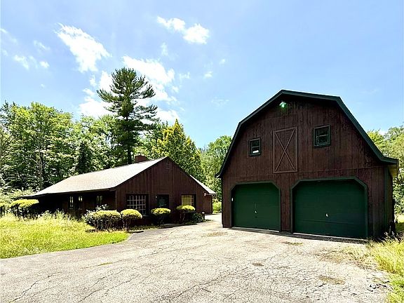 2nd image of 12590 Rockhaven Rd