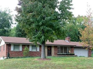10079 Sappington Rd, Saint Louis, MO 63128