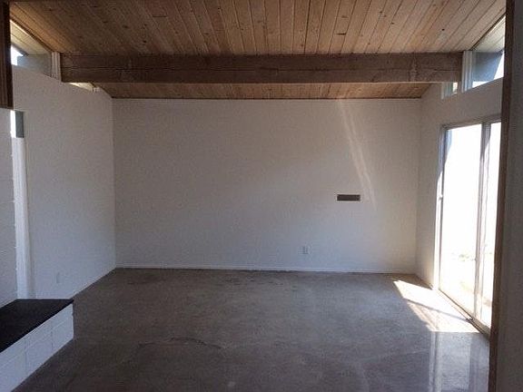 4th image of 388 Brentwood Ave