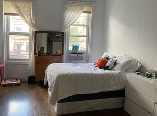 102 Kingsland Ave APT 2R, Brooklyn, NY 11222