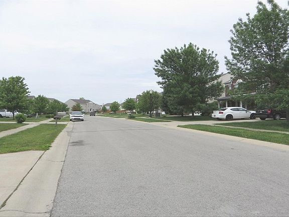 5th image of 5760 N Attleburg Dr