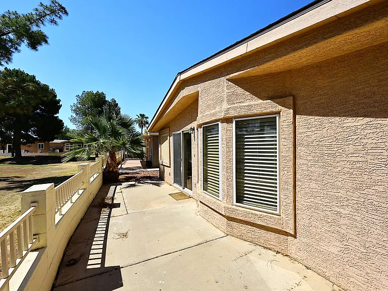6249 S Pinehurst Dr — Photo 40