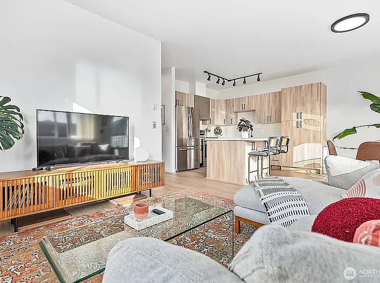 2173 Sunnybrook Ln #202 — Photo 5