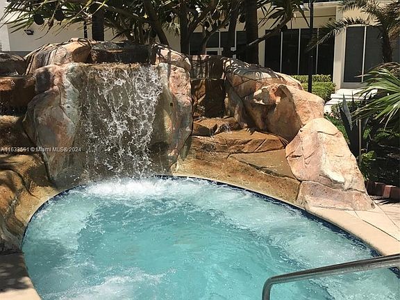 5th image of 3001 S Ocean Dr APT 1535