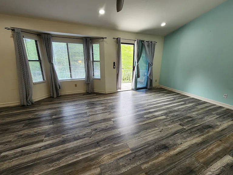 1068 Fairhill Ter — Photo 22