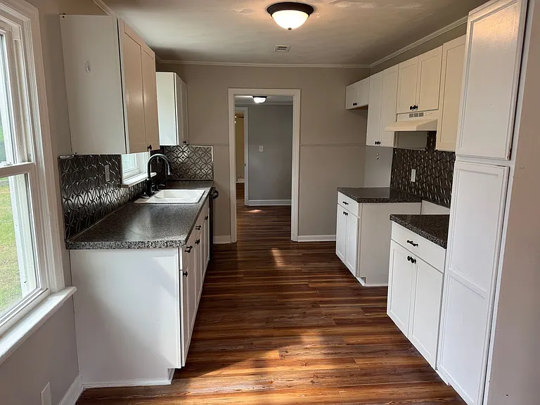 119 Starlite Dr — Photo 9