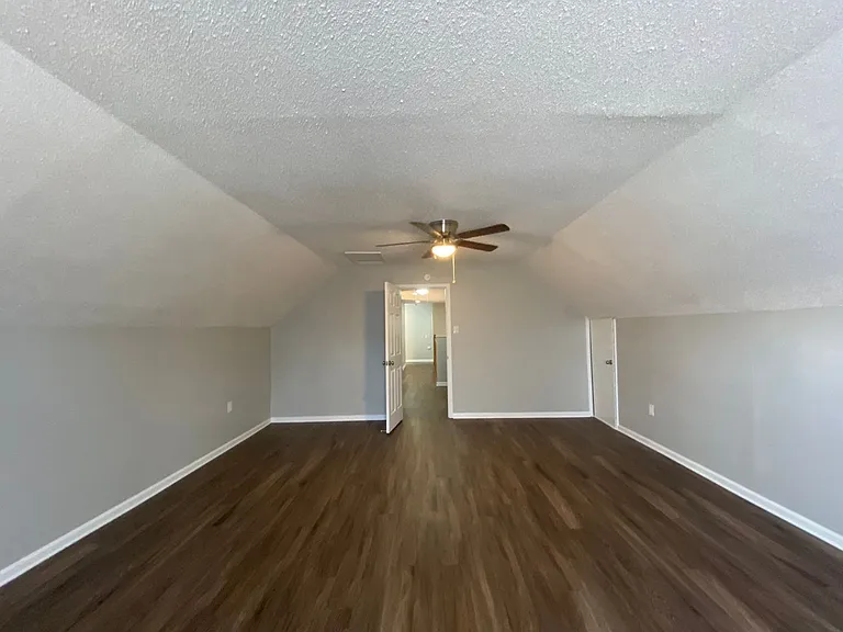 4244 Chesapeake Way — Photo 10
