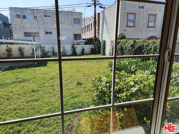 5th image of 1225 N Detroit St #1