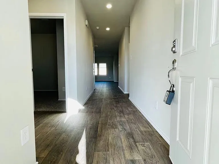 4438 Salerno Gulf Way — Photo 4