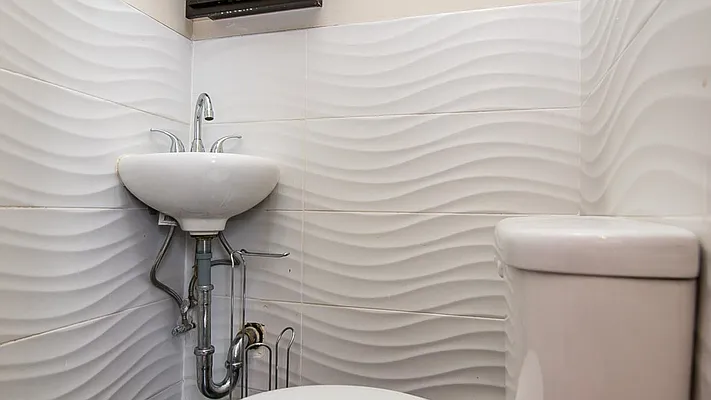 Rented by Nooklyn NYC LLC | media 36