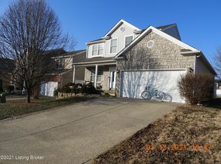 5001 Roaming Plains Ct, Louisville, KY 40229