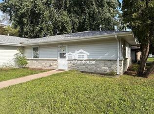 8980 Jefferson St NE UNIT A, Minneapolis, MN 55434
