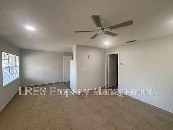 5th image of 1031 Columbia Ave Unit N