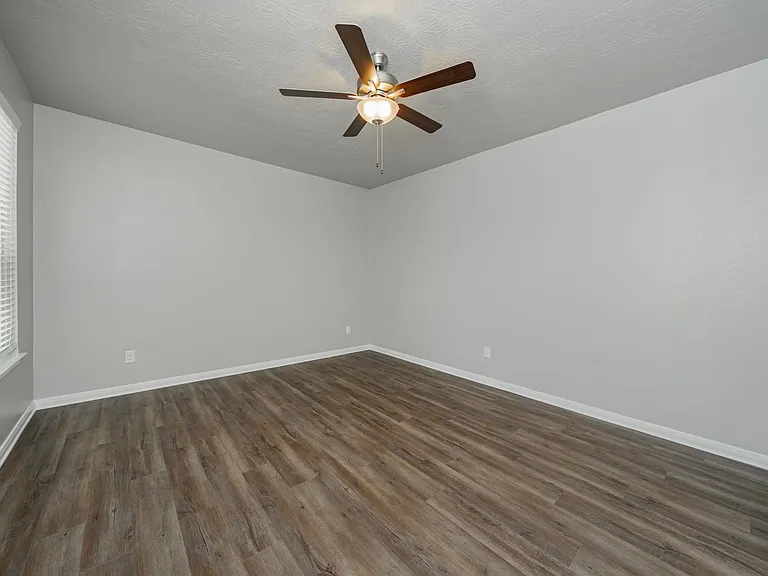 1129 Trellis Pass — Photo 22