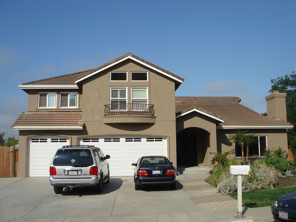 1st image of 1371 El Camino Higuera