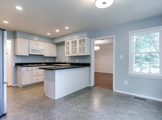 1646 Montmorency Dr, Vienna, VA 22182