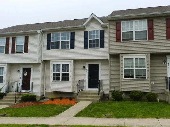 302 Merrill Ct, Stafford, VA 22554