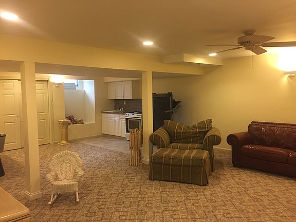 3rd image of 16 Pioneer Ct