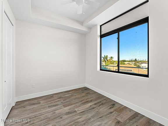 3rd image of 225 Strand Dr Unit 303
